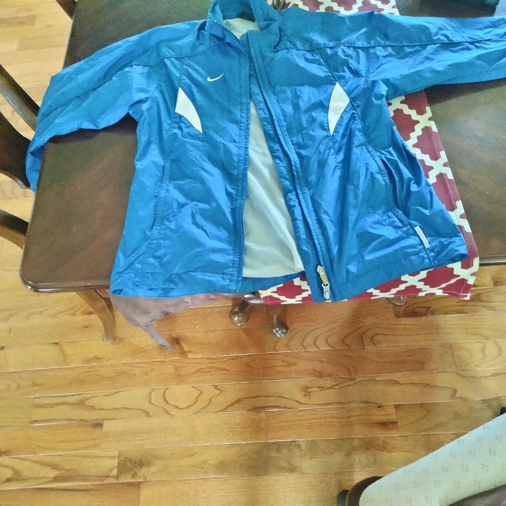 Nike boys jacket